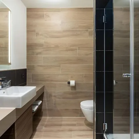 Ac By Marriott מלון 4*